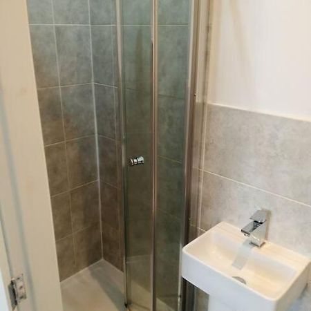 Ensuite Double-Bed 伯恩利 外观 照片