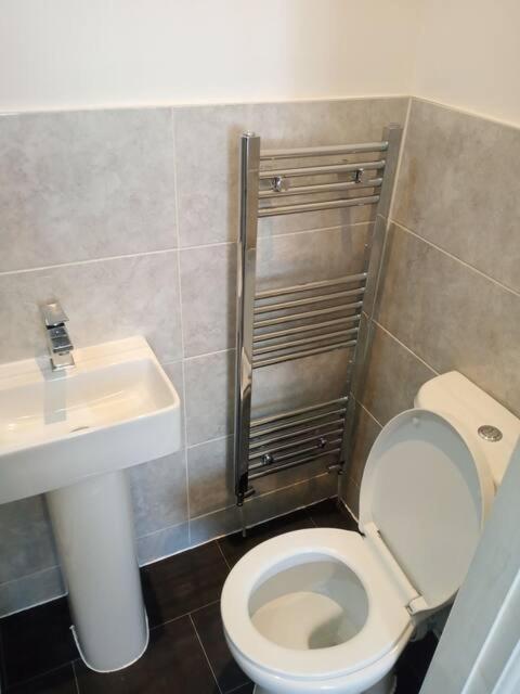 Ensuite Double-Bed 伯恩利 外观 照片